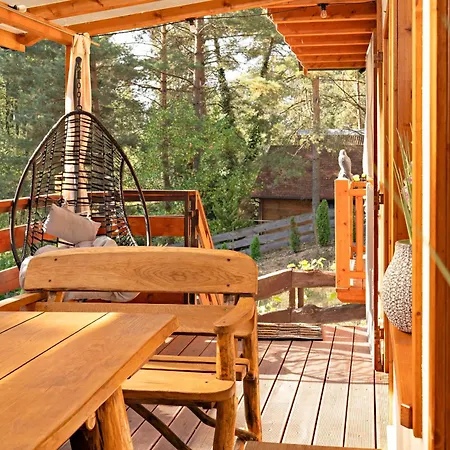 Dom Nad Samym Jeziorem 